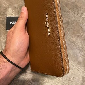 Karl Lagerfeld wallet